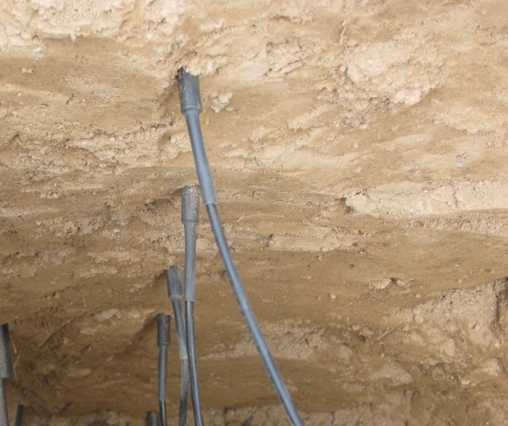 基于GSM網(wǎng)絡(luò)農(nóng)田墑情監(jiān)測(cè)系統(tǒng) 基于GSM網(wǎng)絡(luò)農(nóng)田墑情監(jiān)測(cè)系統(tǒng)